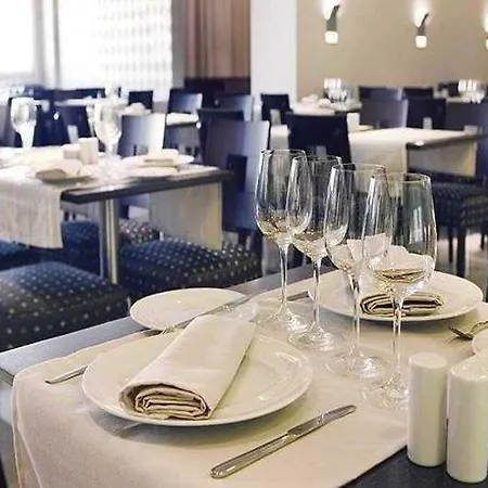 Attica21 Coruna Szálloda 4*