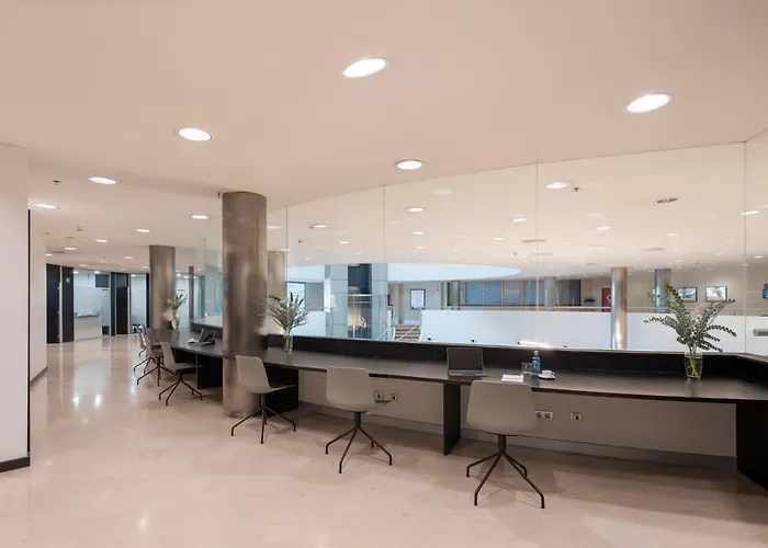 Attica21 Coruna Hotell 4*